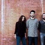 La giovane rock band Trio’clock in concerto sabato 23 gennaio allo Chapeau